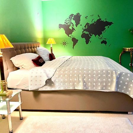 Doppelzimmer Gartenblick Villa Julian Aurich Ngoại thất bức ảnh